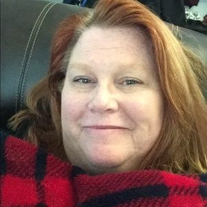 Meet your Posher, Traci